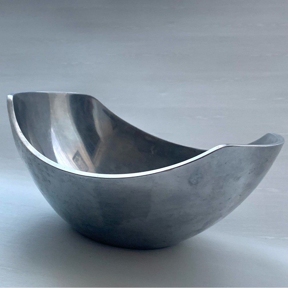 Artland Cambridge Contemporary Silver Metal Oblong Serving Bowl